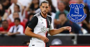 Everton Juga Mengincar Gelandang Adrien Rabiot